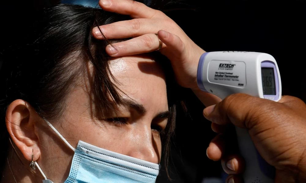Μεγάλη ανησυχία στην Ιρλανδία για τον κορονοϊό